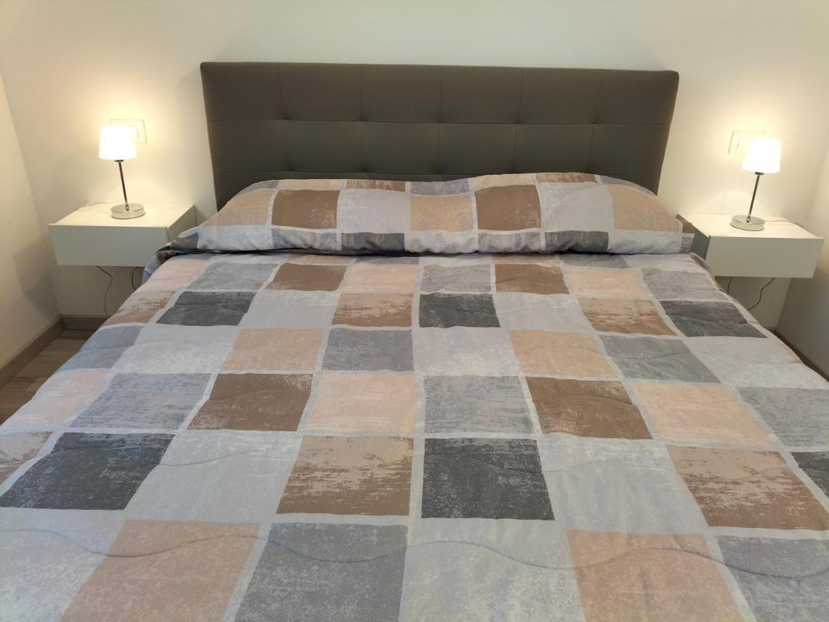 Casa Nax Apartment Terni Ngoại thất bức ảnh